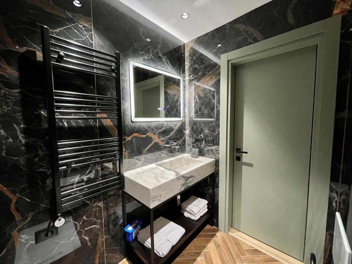 Queens Luxury Apartments Tirana Exterior photo