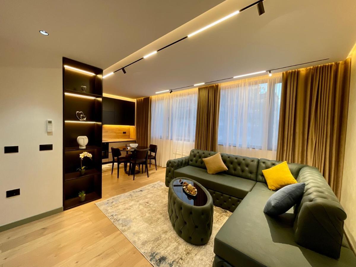 Queens Luxury Apartments Tirana Exterior photo