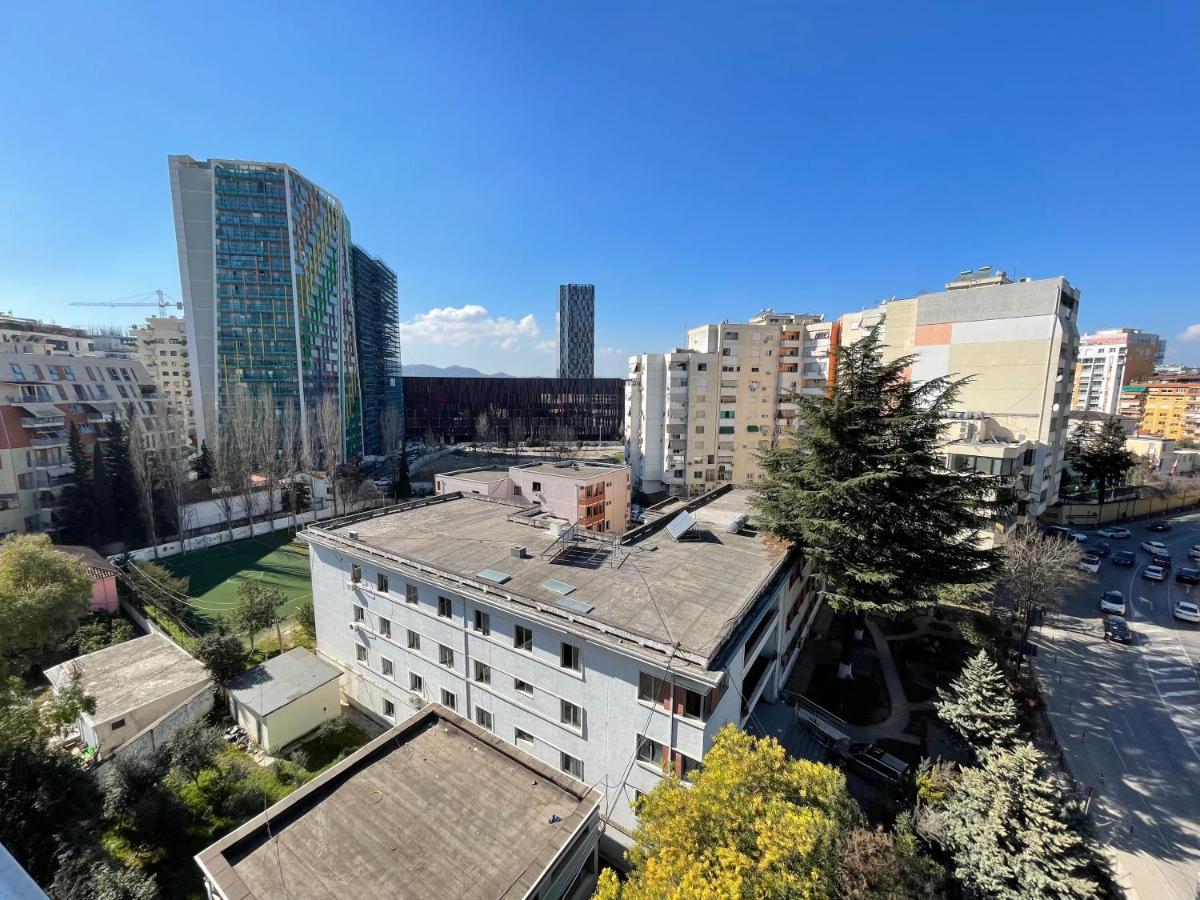 Queens Luxury Apartments Tirana Exterior photo